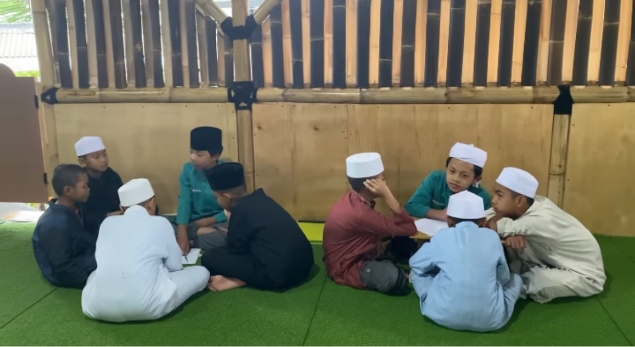 Tempat Kursus Bahasa Arab Fasilitas Lengkap Makassar